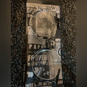 Steve Madden readers 2+